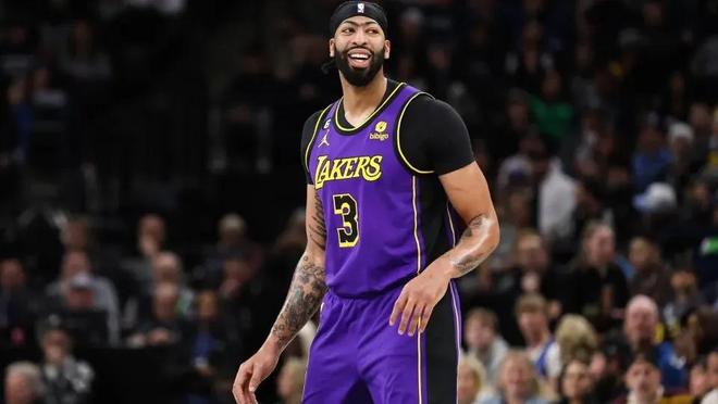 而佩莱却可 而佩莱却可